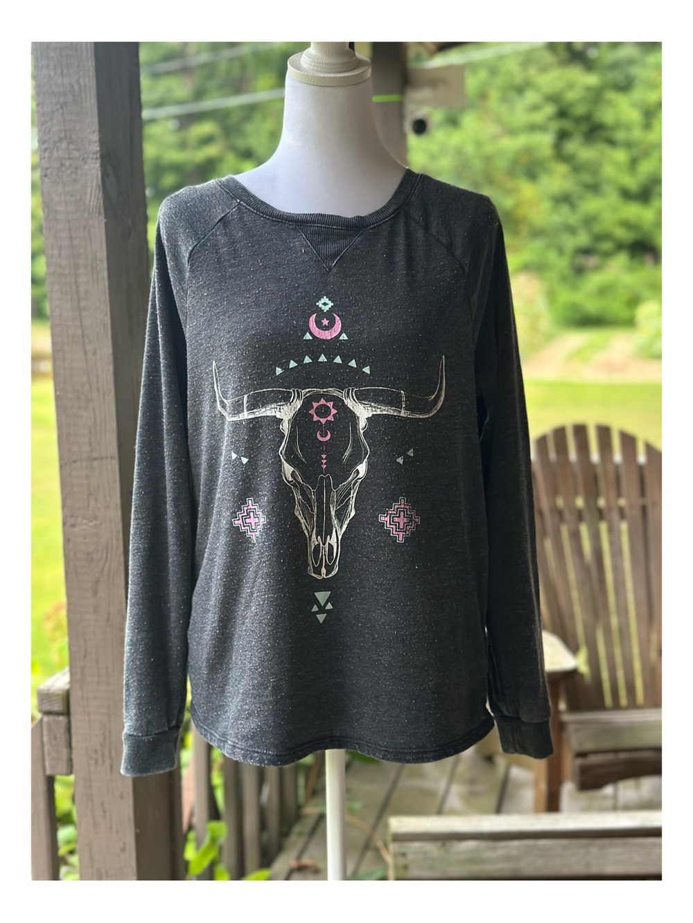 Grayson Threads Charcoal Pullover with Southwestern Bull Skull Graphic Size S
